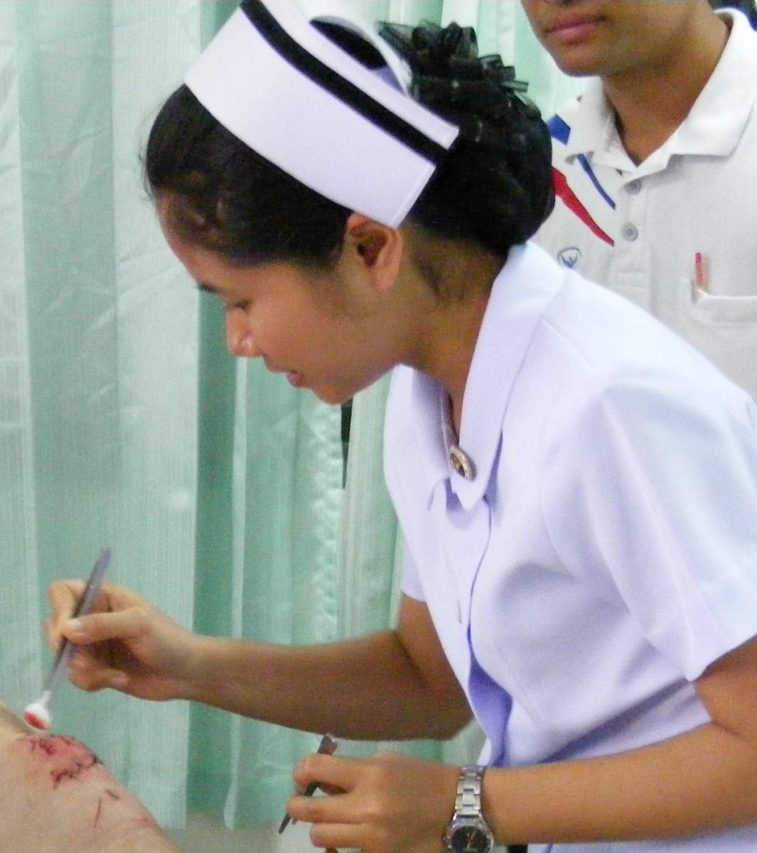 Thai_nurse_in_Na_Wa_Public_Hospital