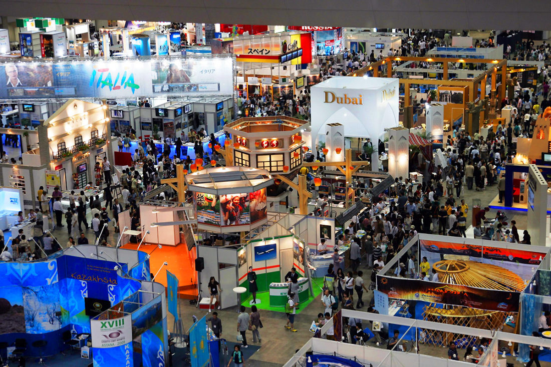 Trade Shows Meaning In English