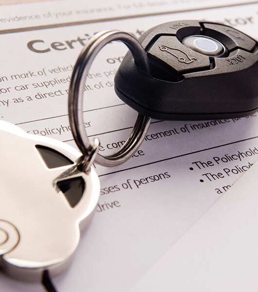 Choosing The Right Auto Insurance Dealer